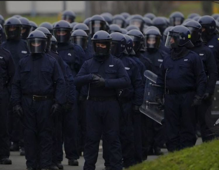 HMP MILLSIKE – RIOT & BOMB SQUAD MOVE IN!!! – HMP Prisons Justice Group